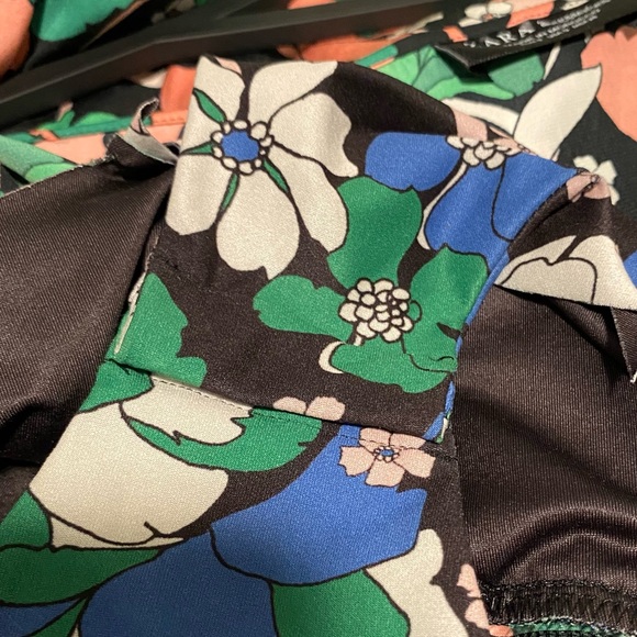 NWT Zara Double Tie Front Floral Bodysuit Plunge Neckline Size Small - Picture 7 of 9